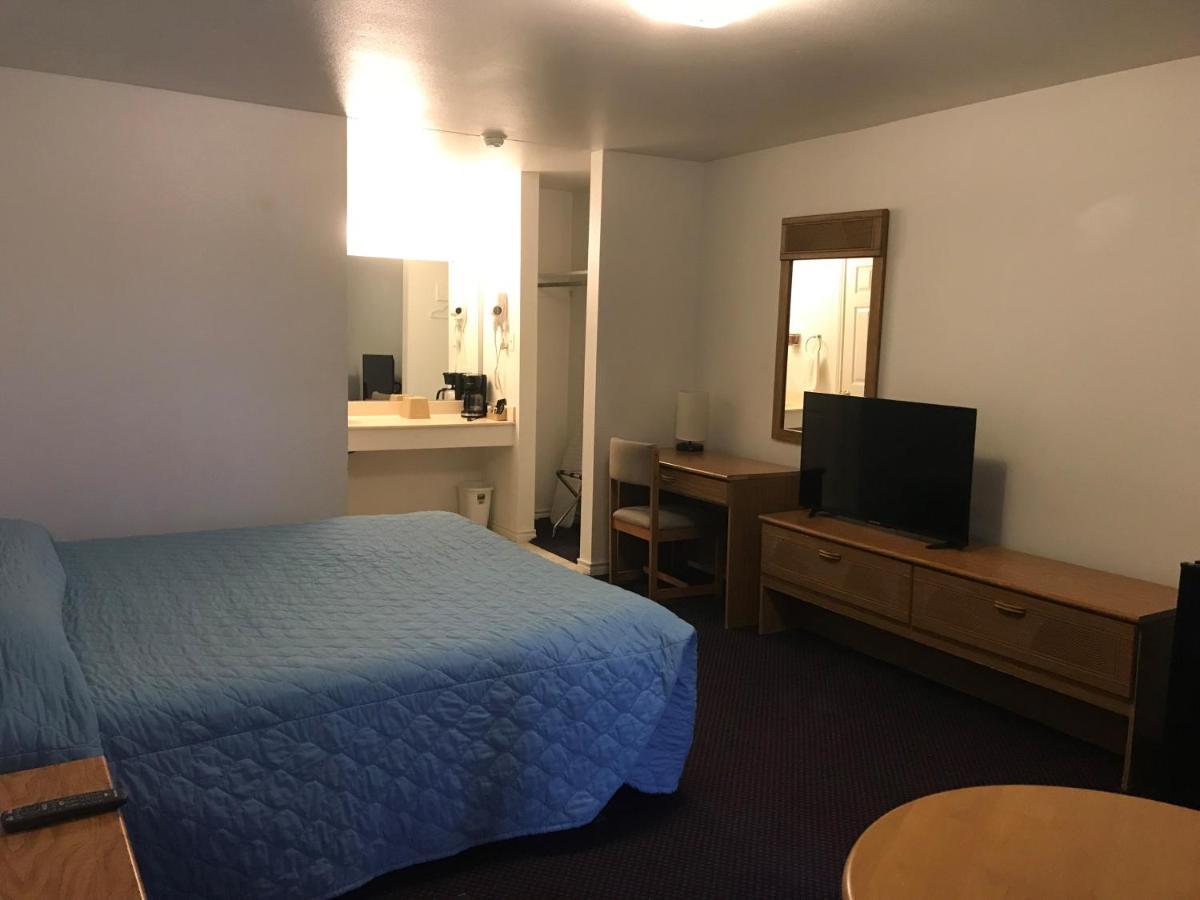 Luxury Inn George West Eksteriør bilde