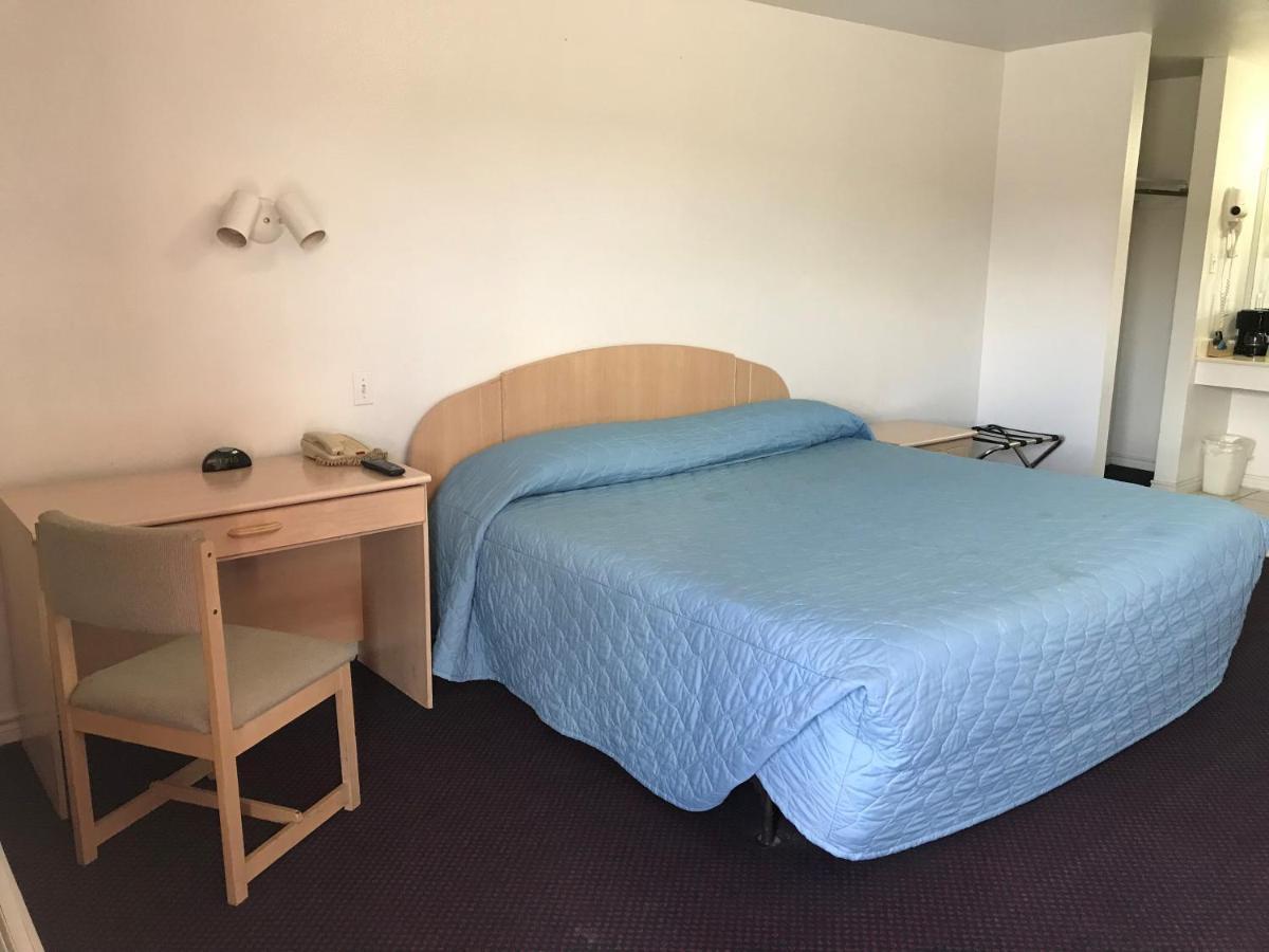 Luxury Inn George West Eksteriør bilde
